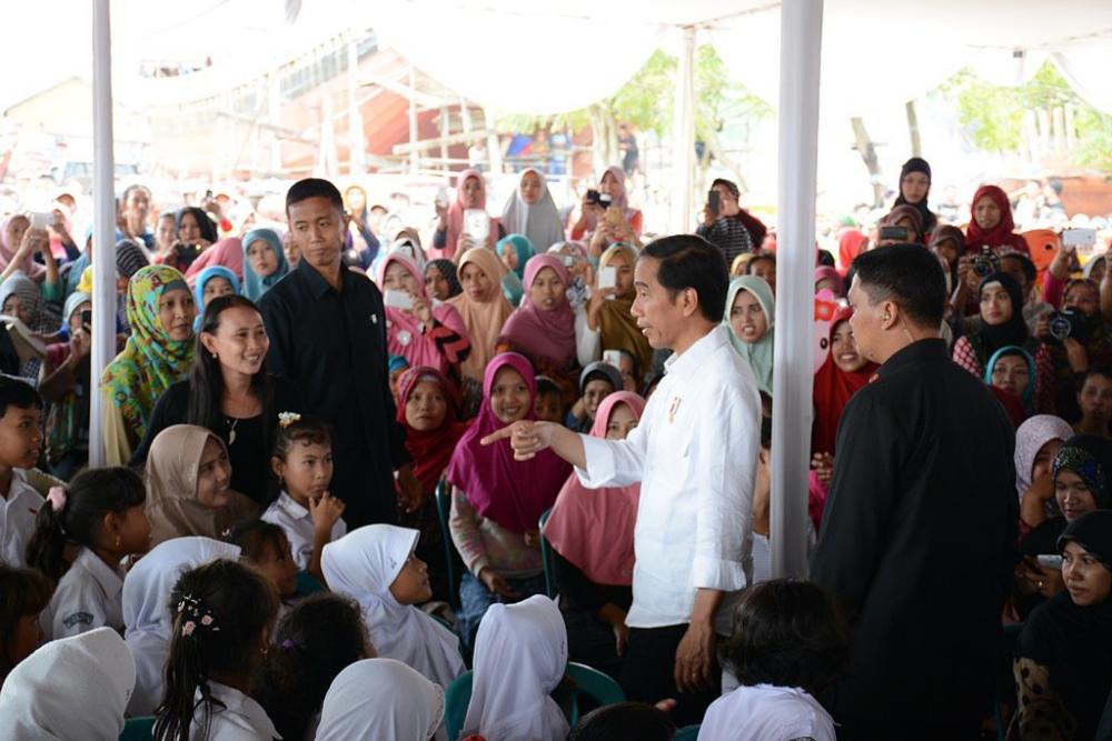 Presiden Jokowi Melakukan Kunjungan Kerja di Batang
