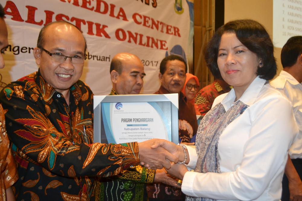 Media Center Batang Masuk 10 Terbaik Nasional