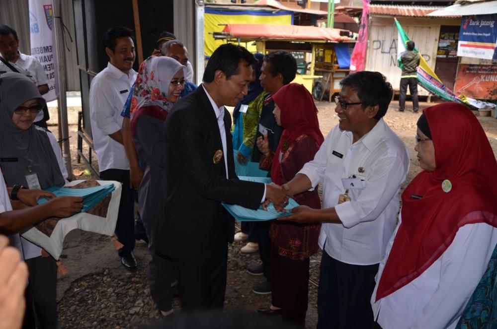 Wakil Bupati Batang Mengapresiasi 'Grebeg Pasar'