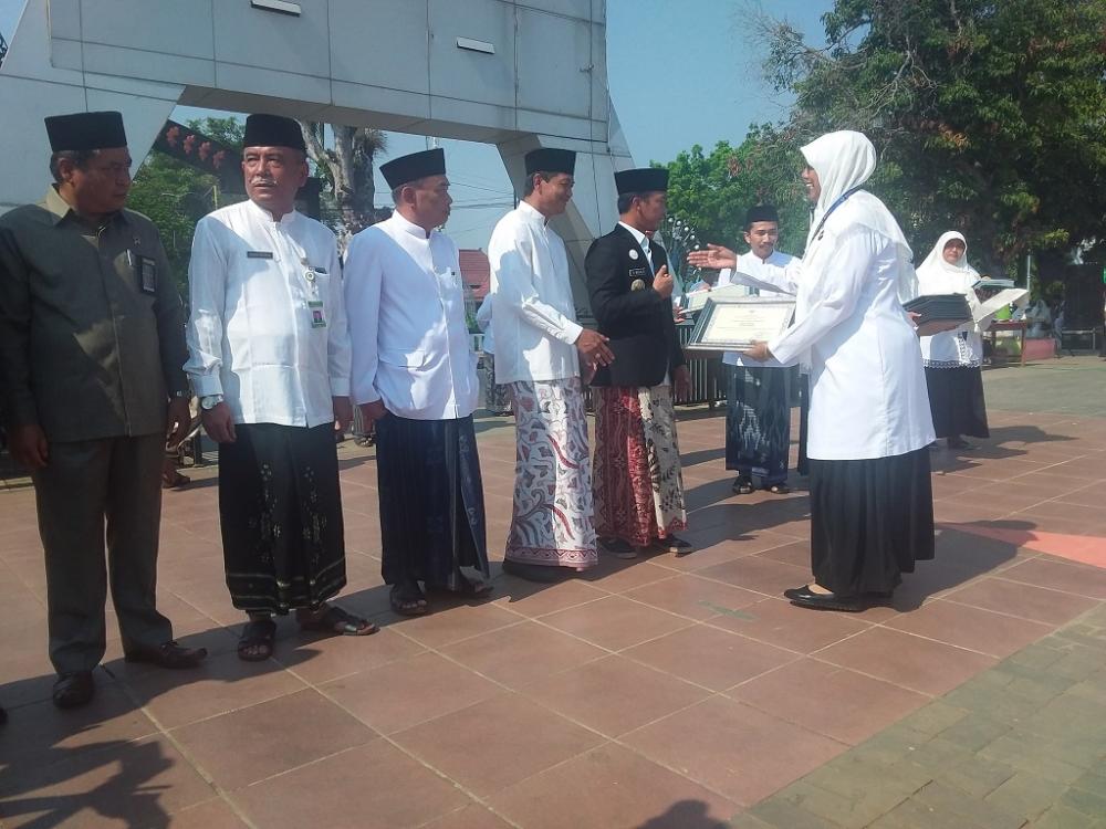 Dinas Kesehatan Jadi Badan Publik Terbaik di Batang