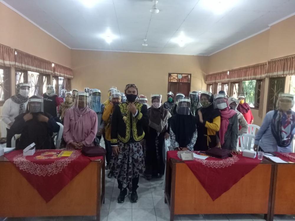 Pemkab Batang Latih Cara Jualan Online di Masa Pandemi Covid-19