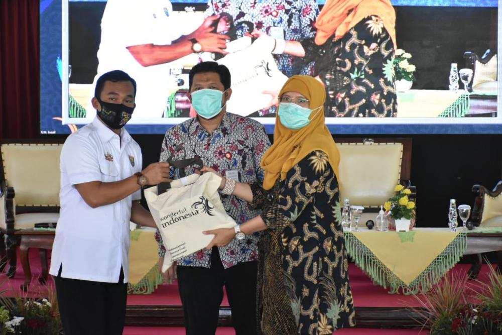 Bupati Batang Minta, Pelaku UMKM Bangun Bisnis Digital