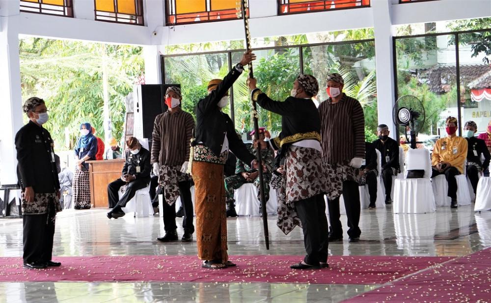 Kirab Pusaka Tetap Dilaksanakan Untuk Nguri-Uri Budaya Warisan Leluhur