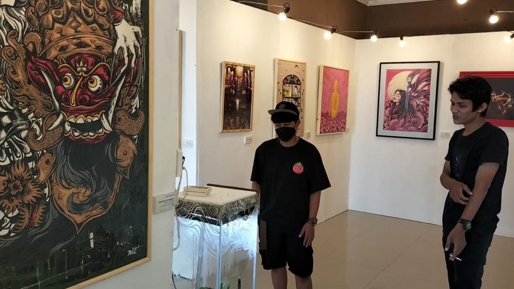 Belasan Perupa Batang Pamerkan Karya Land Art Bertema Hujan