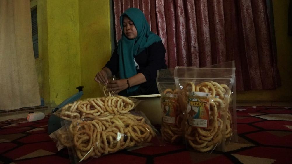 Jajanan Klanting Tradisional Batang Dapat Menembus Minimarket