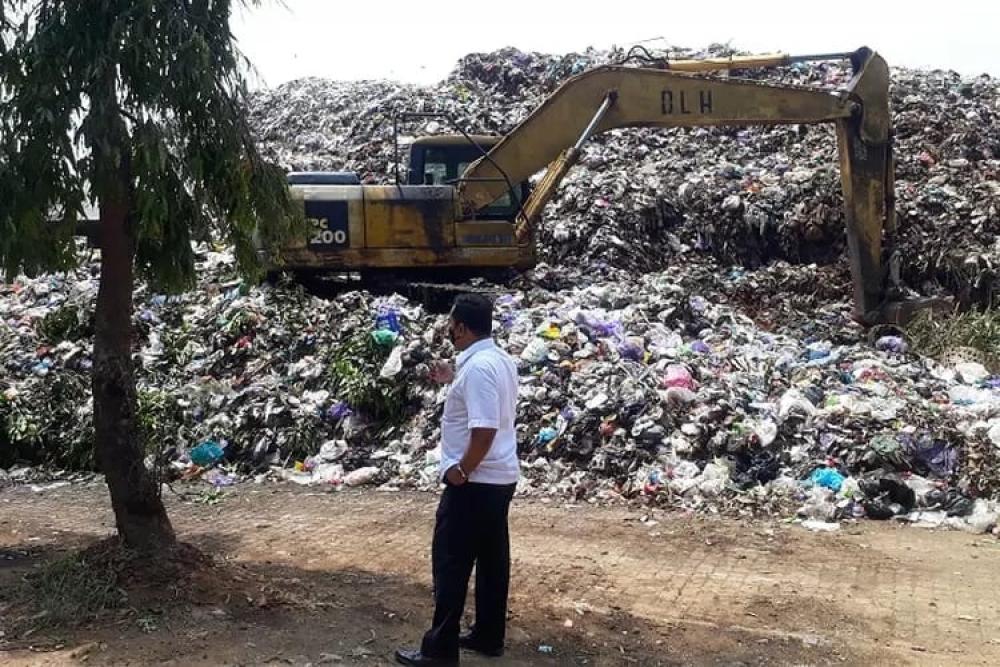 TPA Randukuning Overload dan Kritis, DLH Batang Minta Excavator di Anggaran Perubahan Untuk Penataan