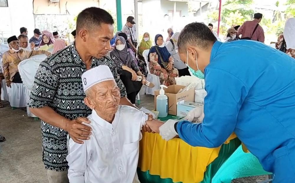 Ratusan Calhaj Mulai Jalani Pemeriksaan Kesehatan