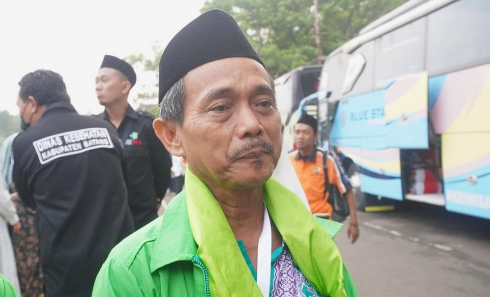 Berawal Dari Menabung, Penjual Kerupuk Usek di Batang Bisa Berangkat Haji