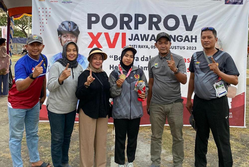 Kontingen Batang Kembali Raih Medali Emas di Pati Raya