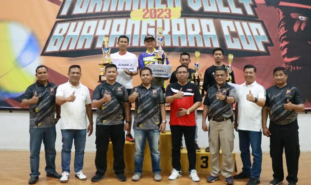 Tim Tivos Simpar Sabet Juara Bhayangkara Cup