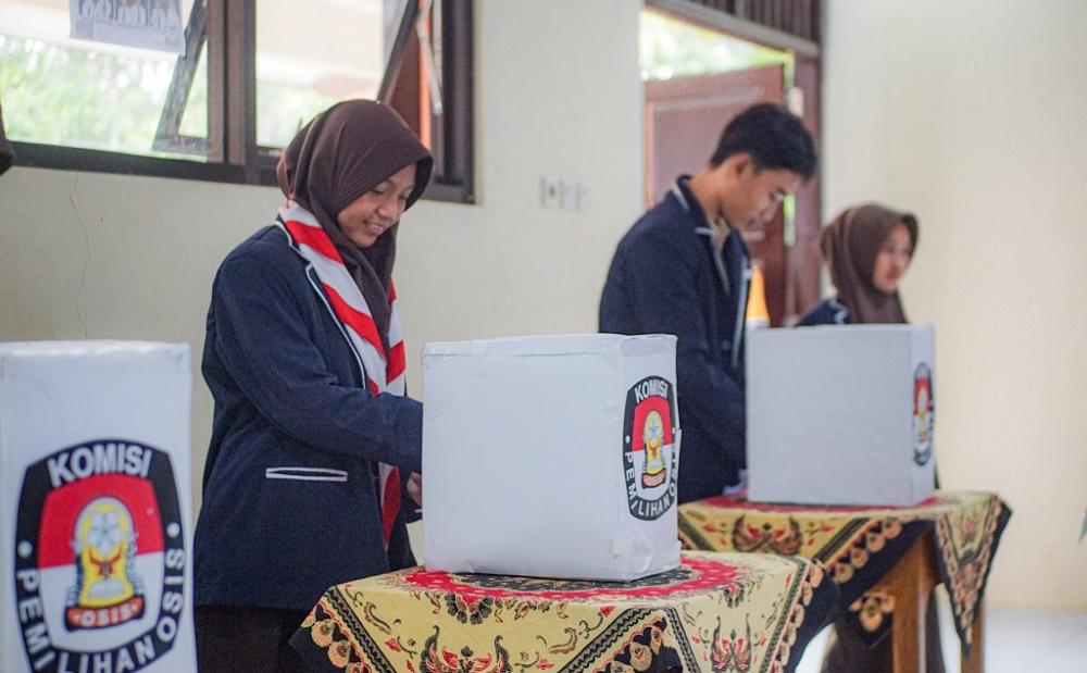 Pilketos Media Edukatif Melatih Jiwa Kepemimpinan Siswa