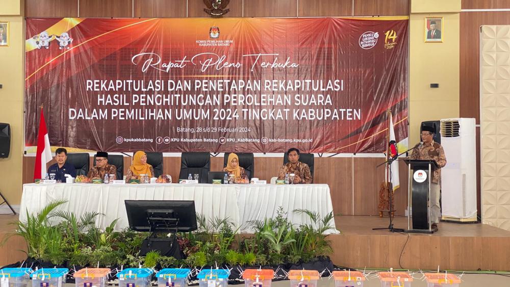 KPU Batang Resmi Lakukan Rapat Pleno Rekapitulasi Tingkat Kabupaten