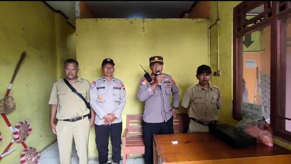 Antisipasi Kejahatan di Pasar, Polsek Bawang Intens Patroli