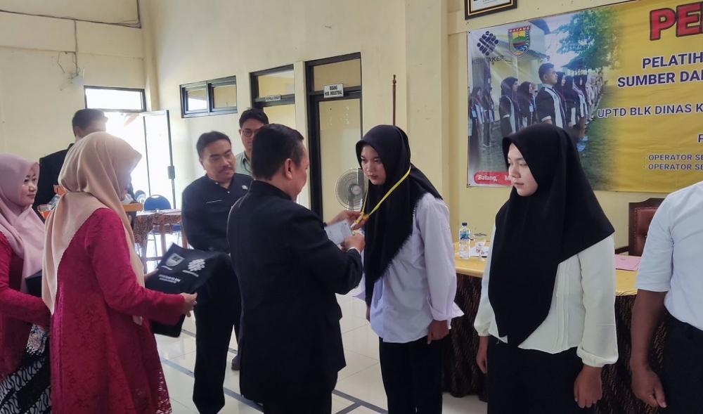 Disnaker Batang Siapkan Tenaga Kerja dengan Mental Dan Disiplin Tinggi