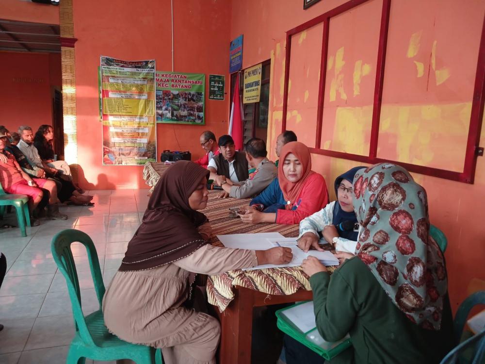 Bantuan Stimulan, Upaya Pemkab Batang Ringankan Terdampak Gempa