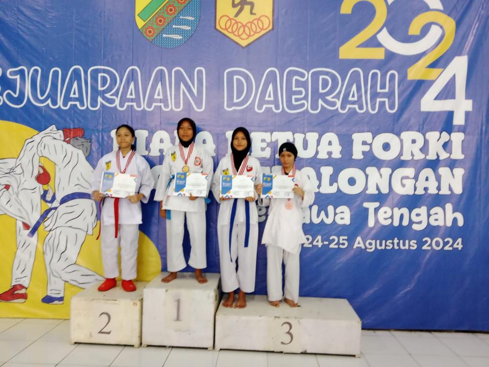 Sabet 36 Medali, Atlet Gabdika Batang Juara Kejuaraan Piala Ketua FORKI Kota Pekalongan