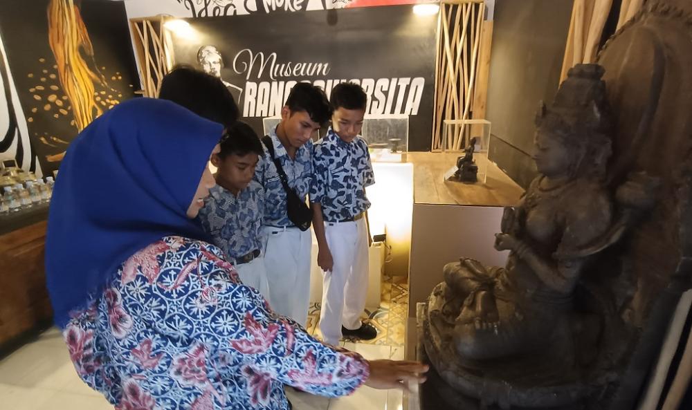 Belasan Arca Diboyong, Museum Ronggowarsito Pamerkan Mahakarya Leluhur