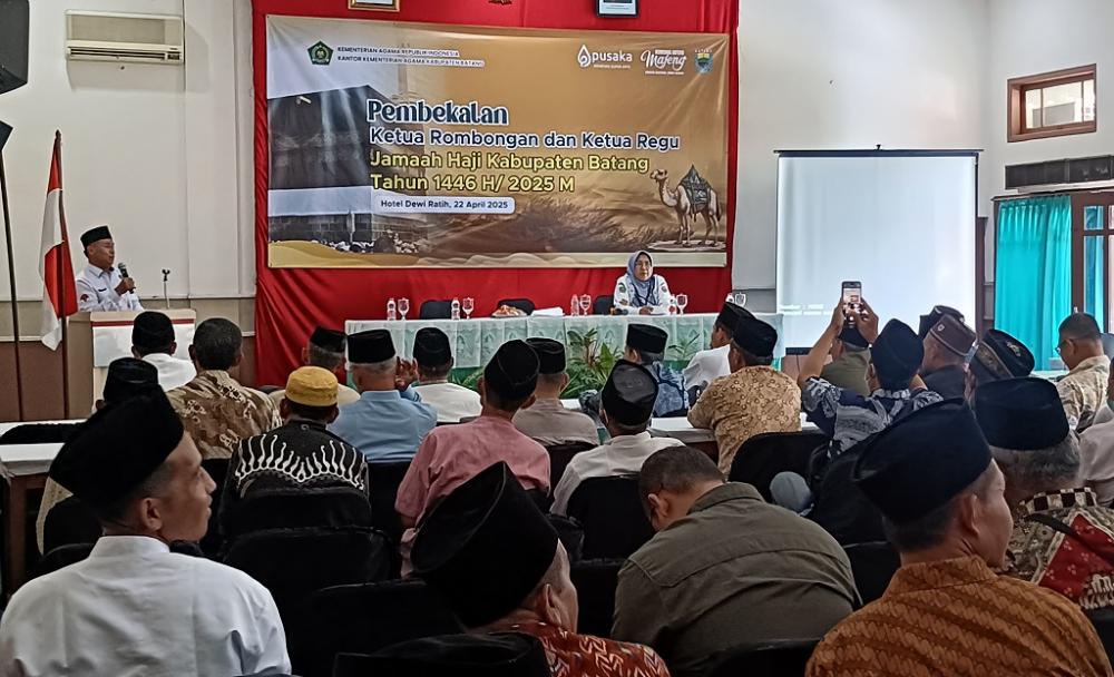 Jelang Pemberangkatan Calon Haji, Kemenag Batang Bekali Karom