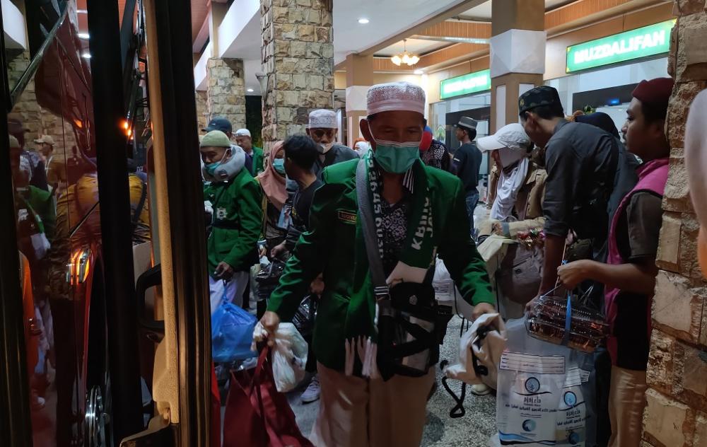 Jemaah Haji Mulai Kembali ke Batang secara Bertahap