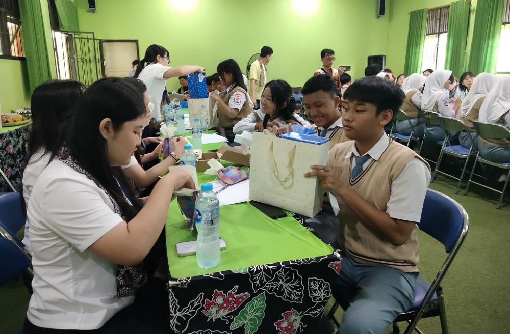 Kunjungan Siswi Jeonju Girls Korea Selatan Disambut Meriah