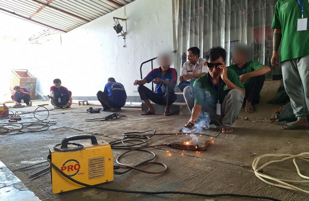 Lapas Batang Bekali Warga Binaan Kompetensi Kewirausahaan Pengelasan