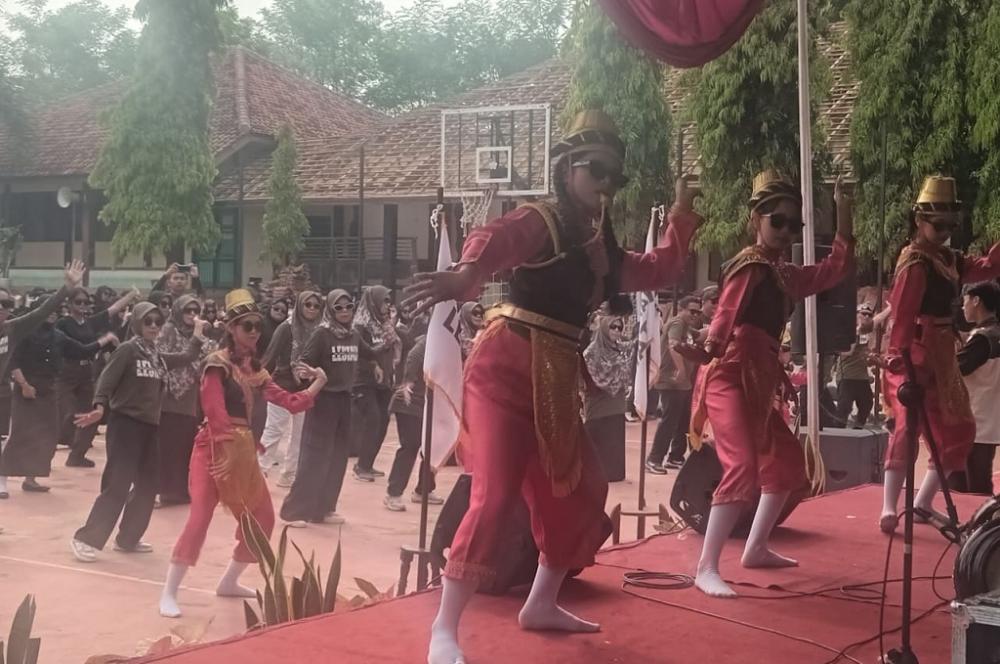 Tari Babalu Kini Memukau Lewat Pertunjukan Kolosal