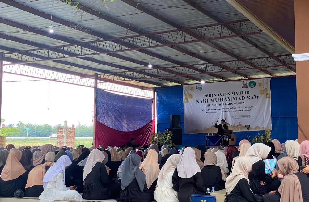 SMK Neswara Junjung Akhlak untuk Generasi Emas Islami