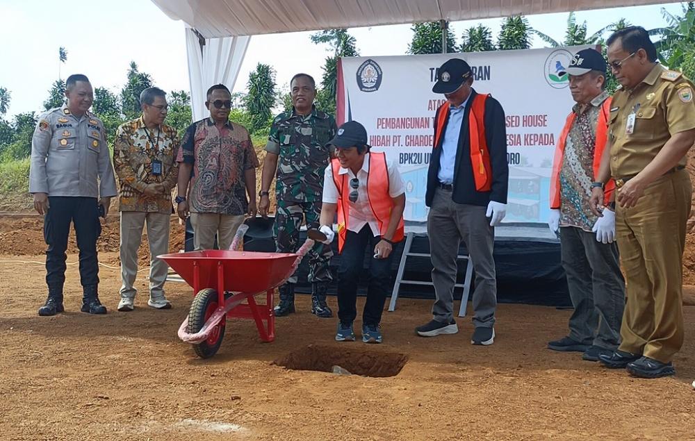 Edukasi Peternak, Undip Bangun Kandang Berbasis IoT