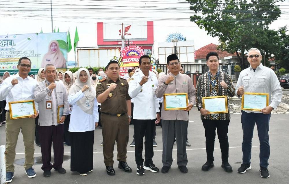 Dukung JKN, PLTU Raih Penghargaan Dari Pemkab Batang