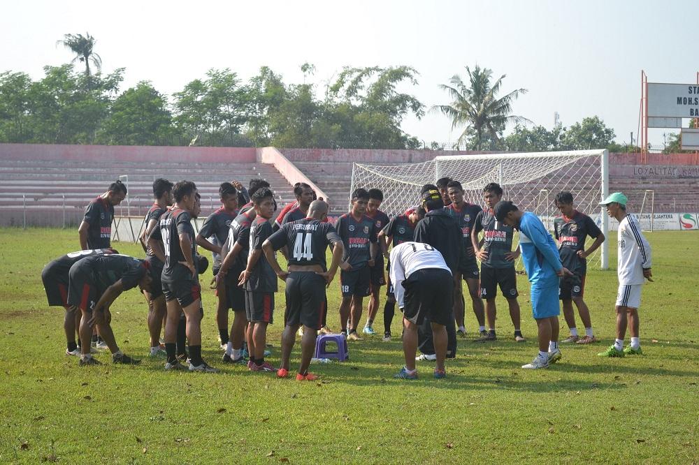 Jelang Laga Melawan Persijap, Daniel Kembalikan Kondisi Fisik Pemain Persibat