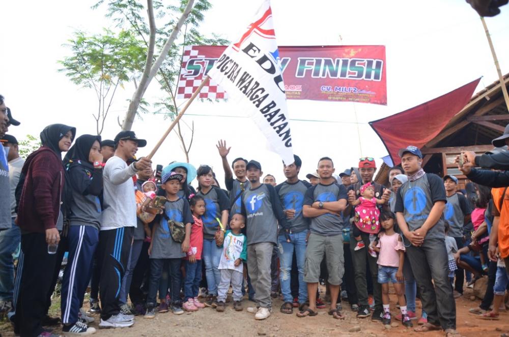 Ribuan Facebooker PWB Ikuti Jalan Sehat dan Santuni Anak Yatim Piatu