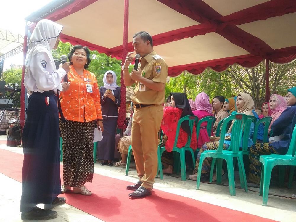 Bupati Batang: Gunakan Teknologi untuk Kebaikan