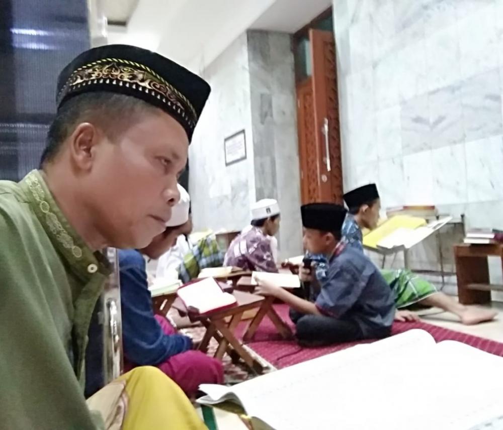 Ramadan Momentum Tadarus Alquran di Masjid 