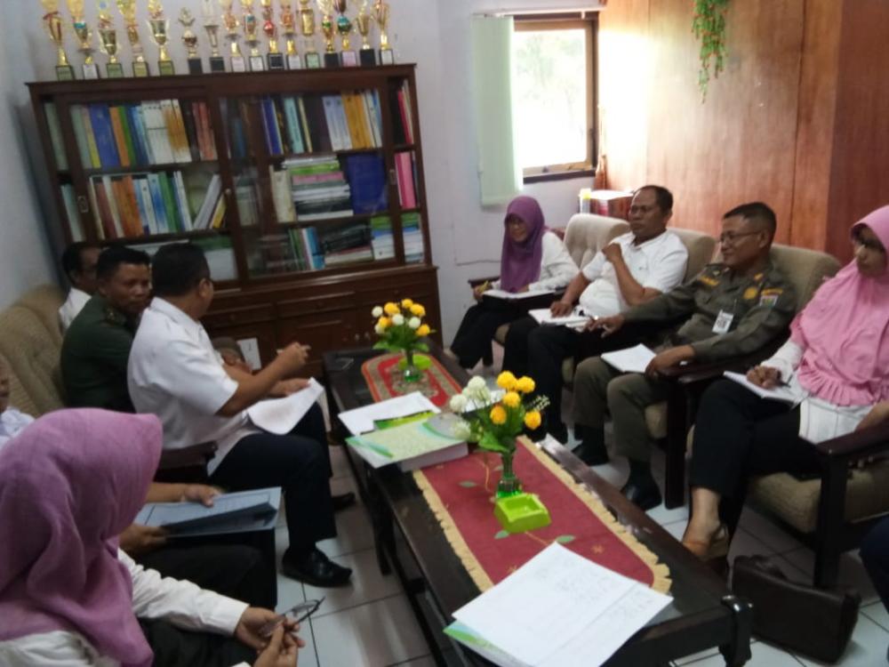 Pemkab Batang Bantu 2.000 Kantong Beras Untuk Kaum Dhuafa 