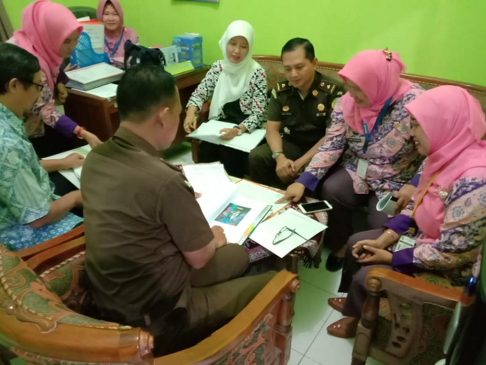 Monev Pamungkas Jaksa Apresiasi Program Puskesmas Batang III dan Warungasem