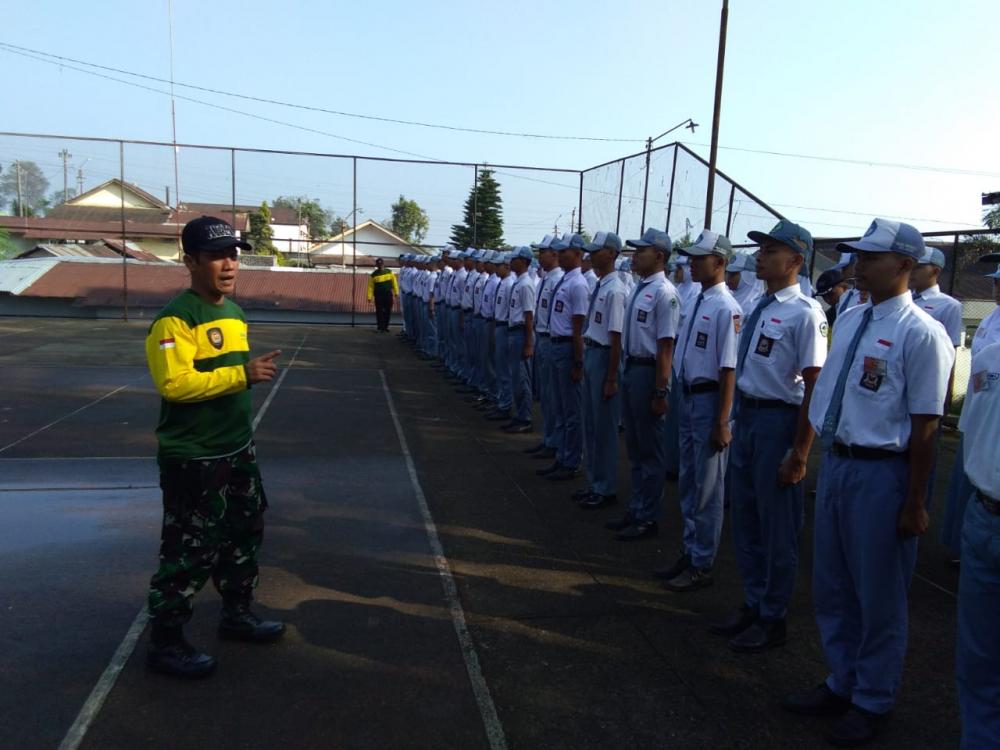 Latihan Terpusat Calon Paskibra 2019 di Batang