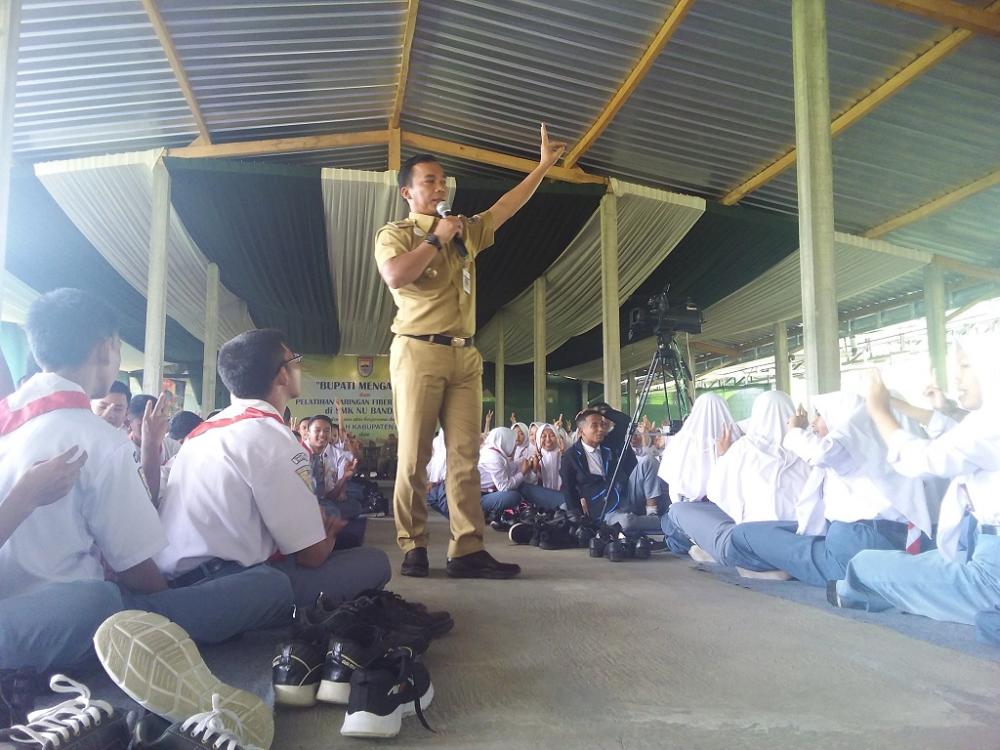 SMK Berbasis Teknologi Siap Berkompetisi di Dunia Kerja