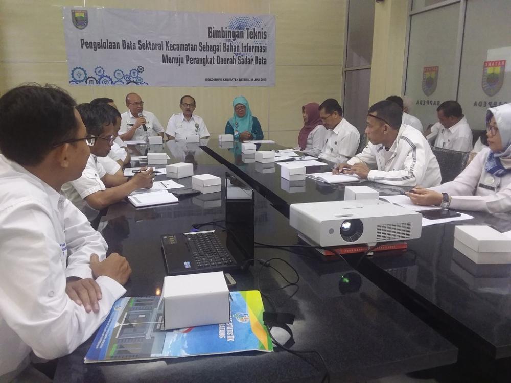 Program Sadar Data untuk Menghasilkan Data Berstandarisasi 