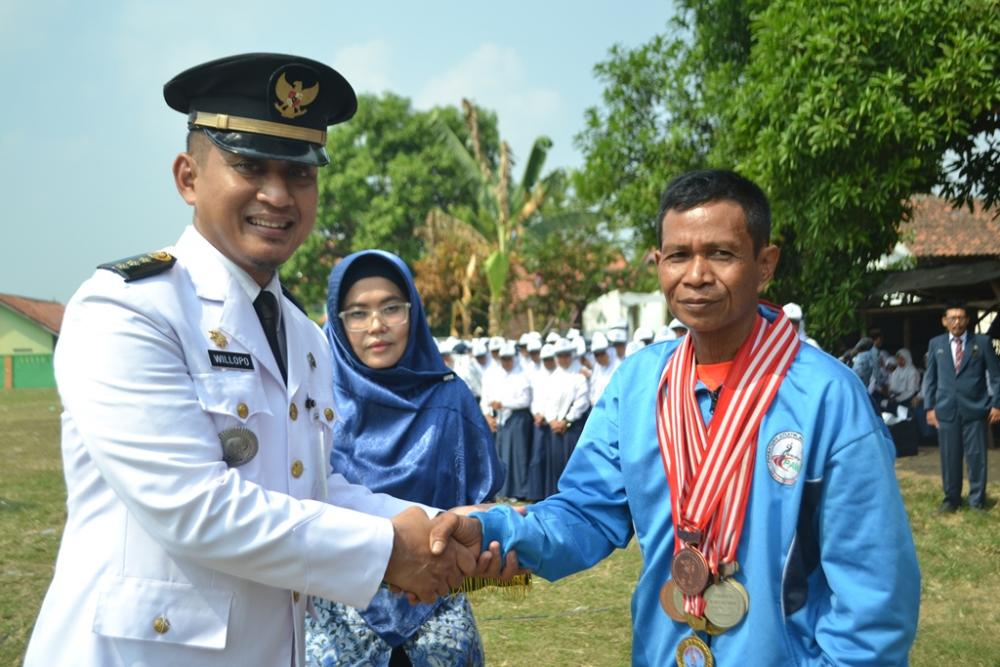 Tarmuji, Penjual Tempe di Batang Dengan Segudang Prestasi