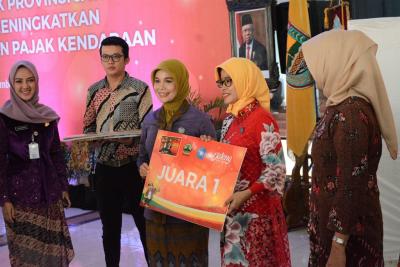 PKK Batang Raih Peringkat Pertama Kepatuhan Pembayaran Pajak Kendaraan