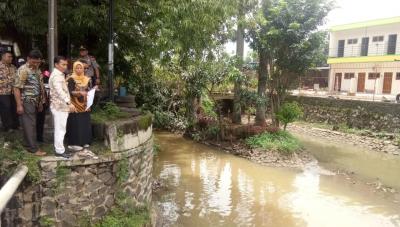 Pemkab Batang Normalisasi Sungai Sepanjang 8 Km