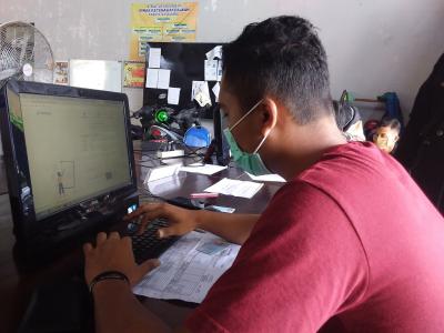 Kartu Prakerja Solusi Pekerja Terdampak Corona