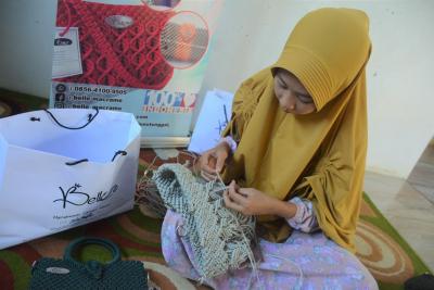 Kerajinan Tas Tali Kur Handmade, Produk Unggulan Utama Di Kabupaten Batang