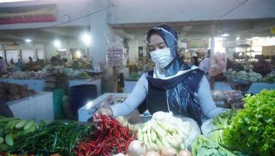 Harga Cabai di Pasar Batang Mengalami Penurunan Harga