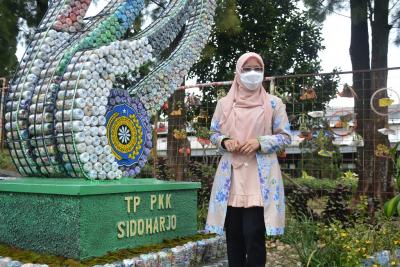 Mengurangi Sampah Plastik, Ekobrik di Desa Sidoharjo Terlihat Istimewa Terintegrasi dengan Sayuran