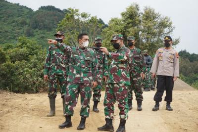 Danrem 071/Wijayakusuma Cek Lokasi TMMD di Desa Gerlang