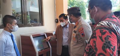 Tazakka Kembangkan AIST, Santri Diajarkan Transaksi Nontunai