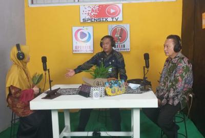 Podcast Spensix Batang, Manfaatkan Teknologi untuk Edukasi