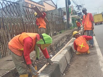 Perlebar Trotoar Kota, Akses Disabilitas Makin Mudah