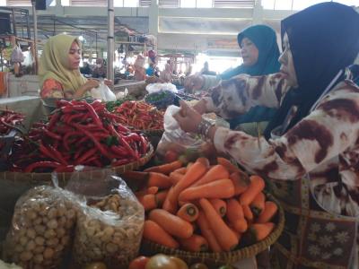 Harga Cabai Meroket, Omset Pedagang Masakan Anjlok